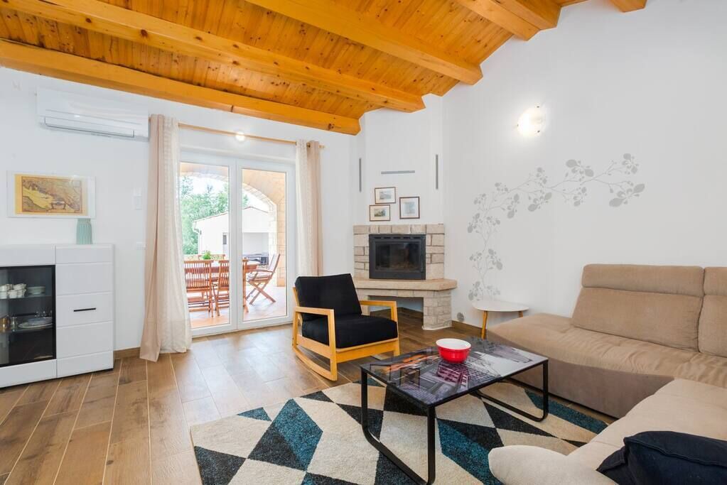 Photo of Livingroom in Brajkovici