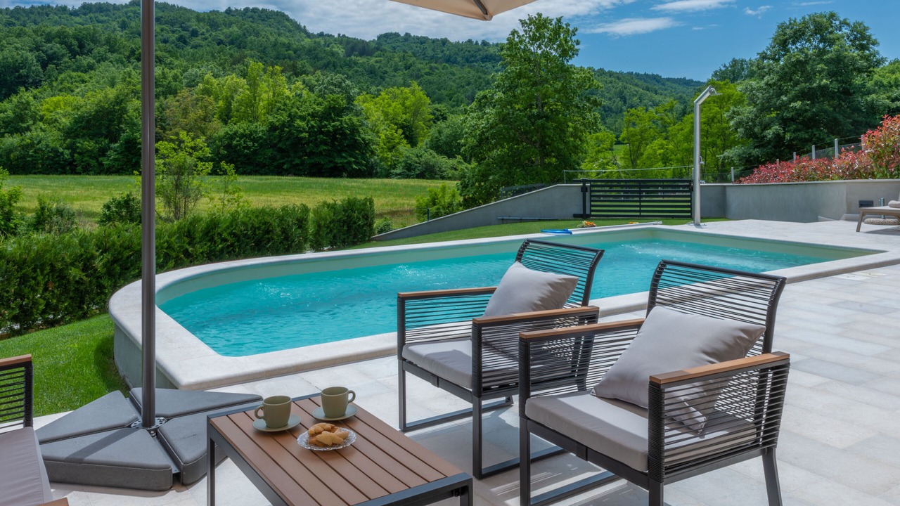 Photo of Outdoor in Lindar