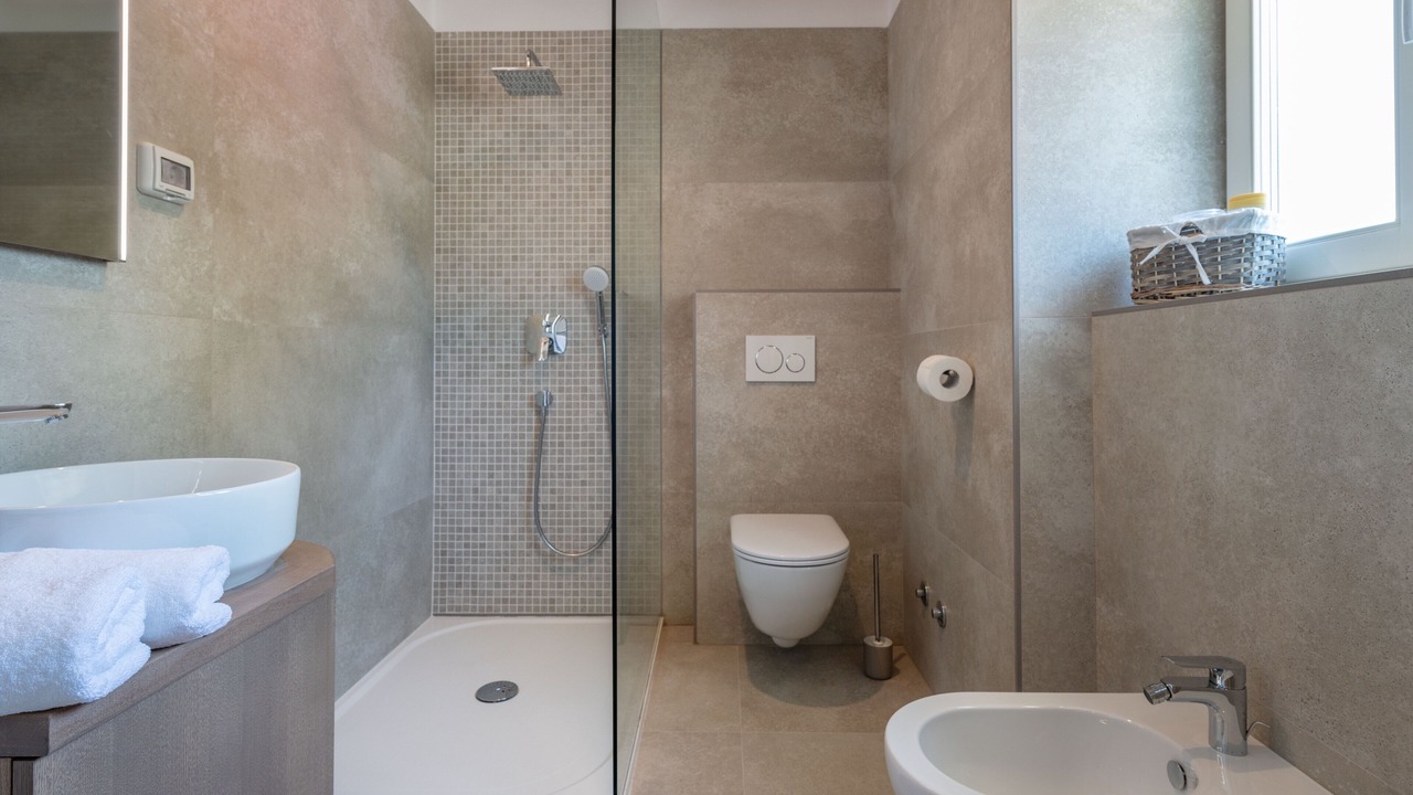 Photo of Bathroom in Lindar