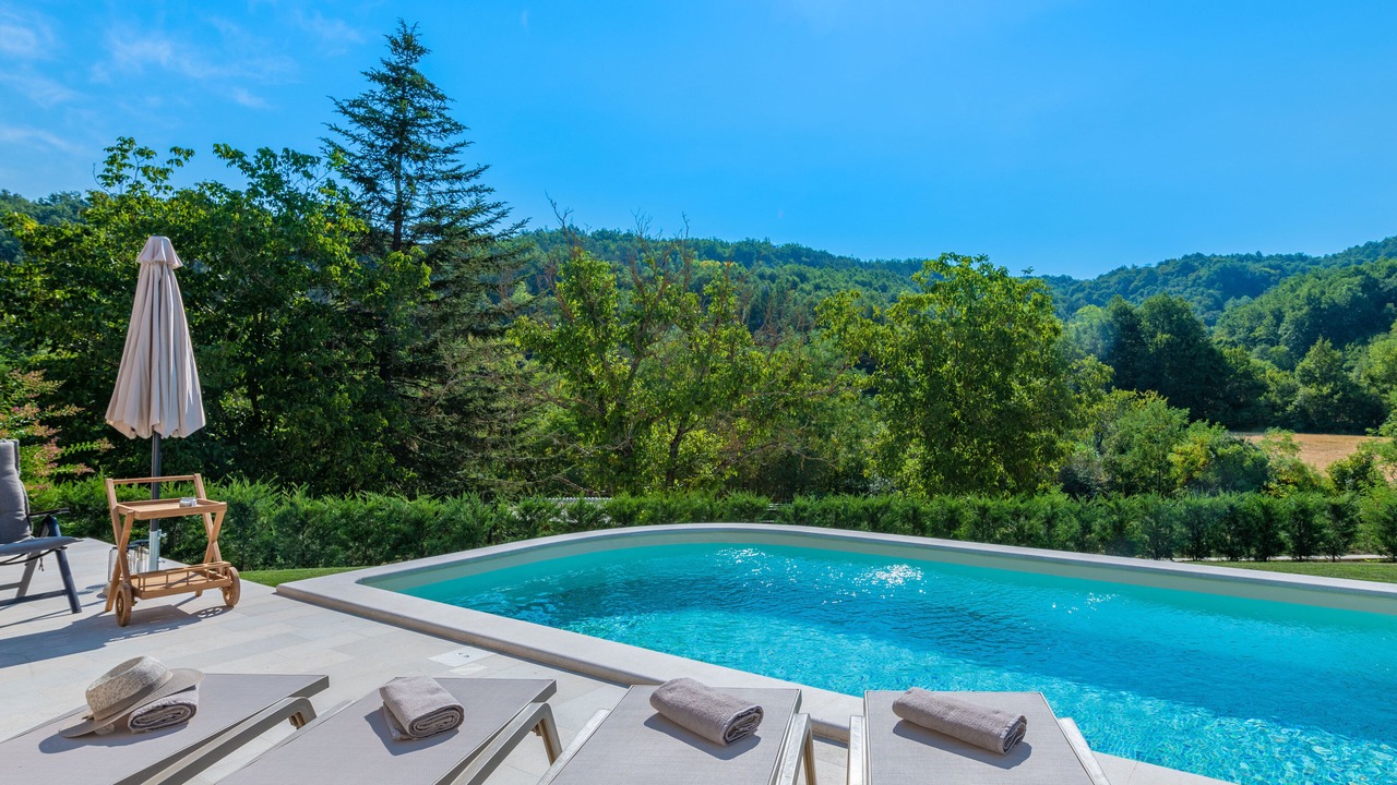 Photo of Outdoor in Lindar