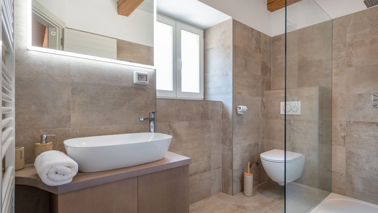 Photo of Bathroom in Lindar