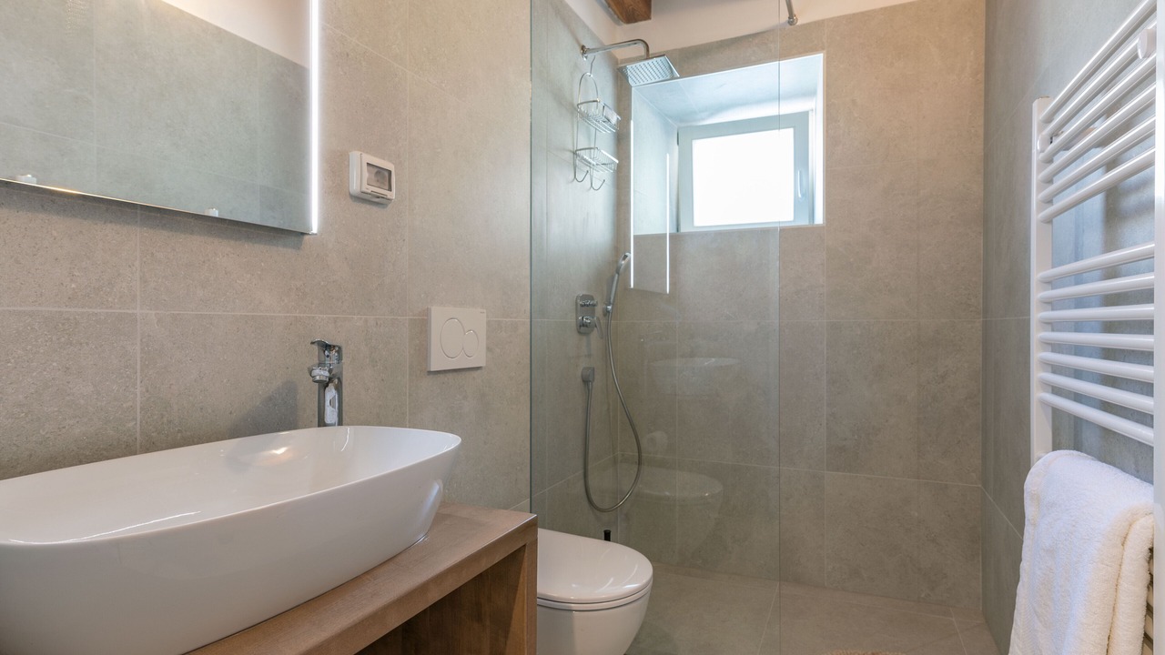 Photo of Bathroom in Lindar