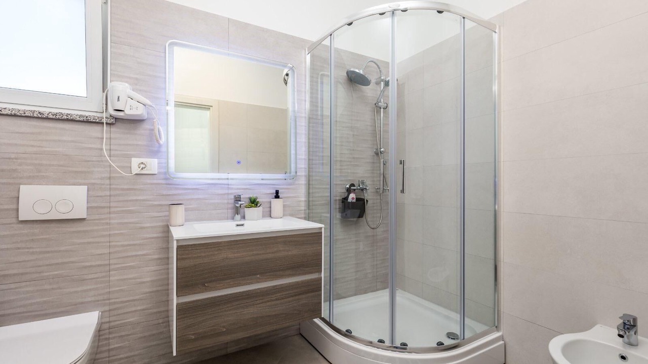 Photo of Bathroom in Sarsoni