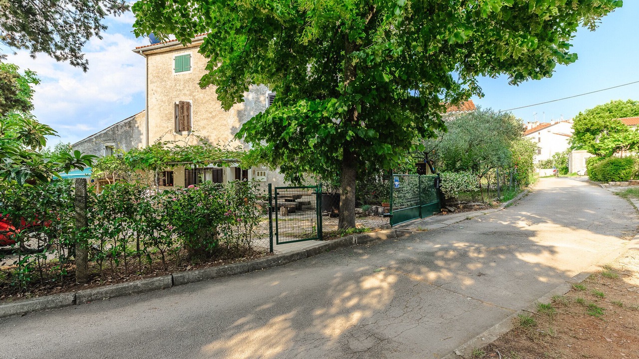 Photo of Outdoor in Cervar Porat