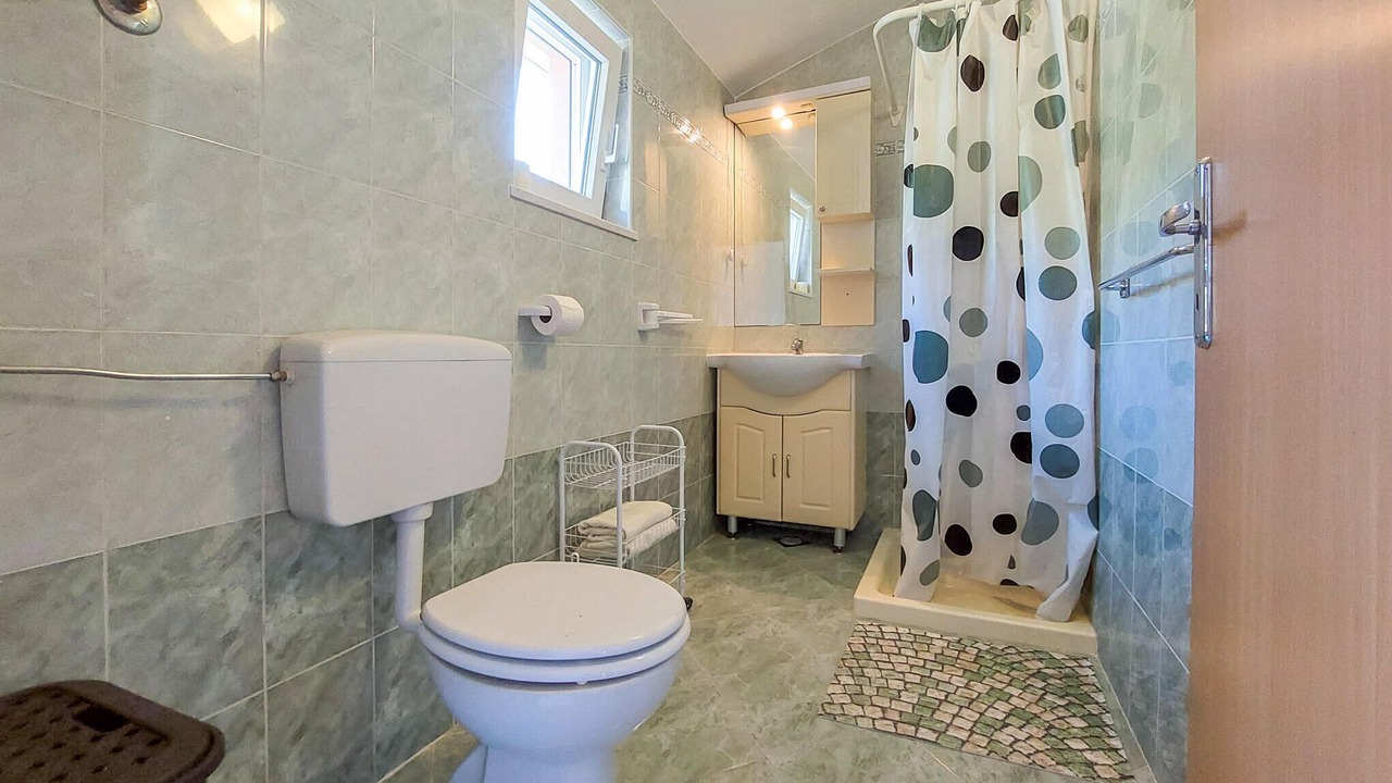 Photo of Bathroom in Ravni