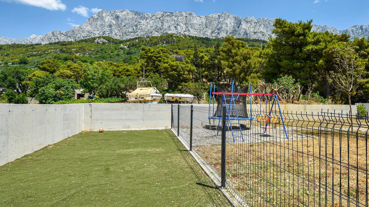 Photo of Others in Makarska