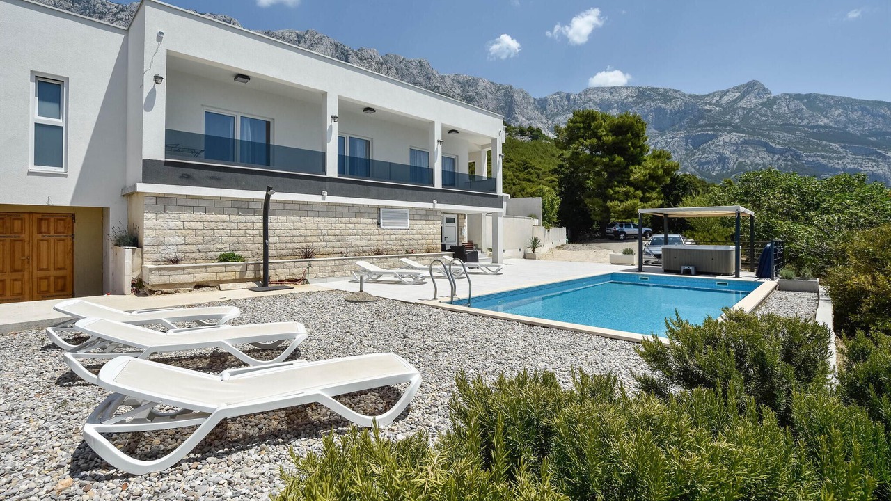 Photo of Outdoor in Makarska