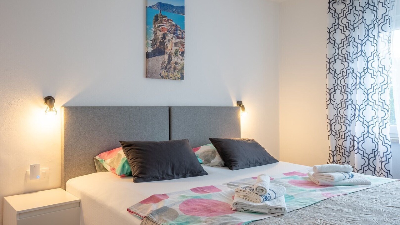 Photo of Bedroom in Porat