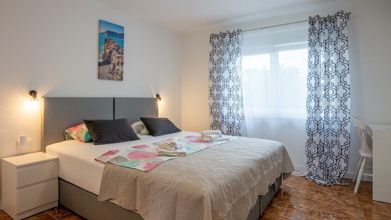 Photo of Bedroom in Porat