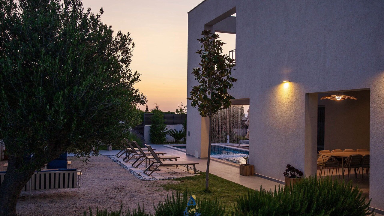 Photo of Outdoor in Skrip