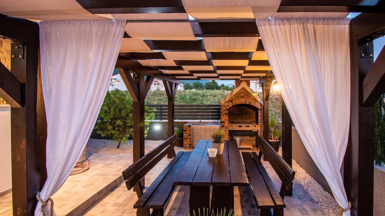 Photo of Outdoor in Kastel Sucurac
