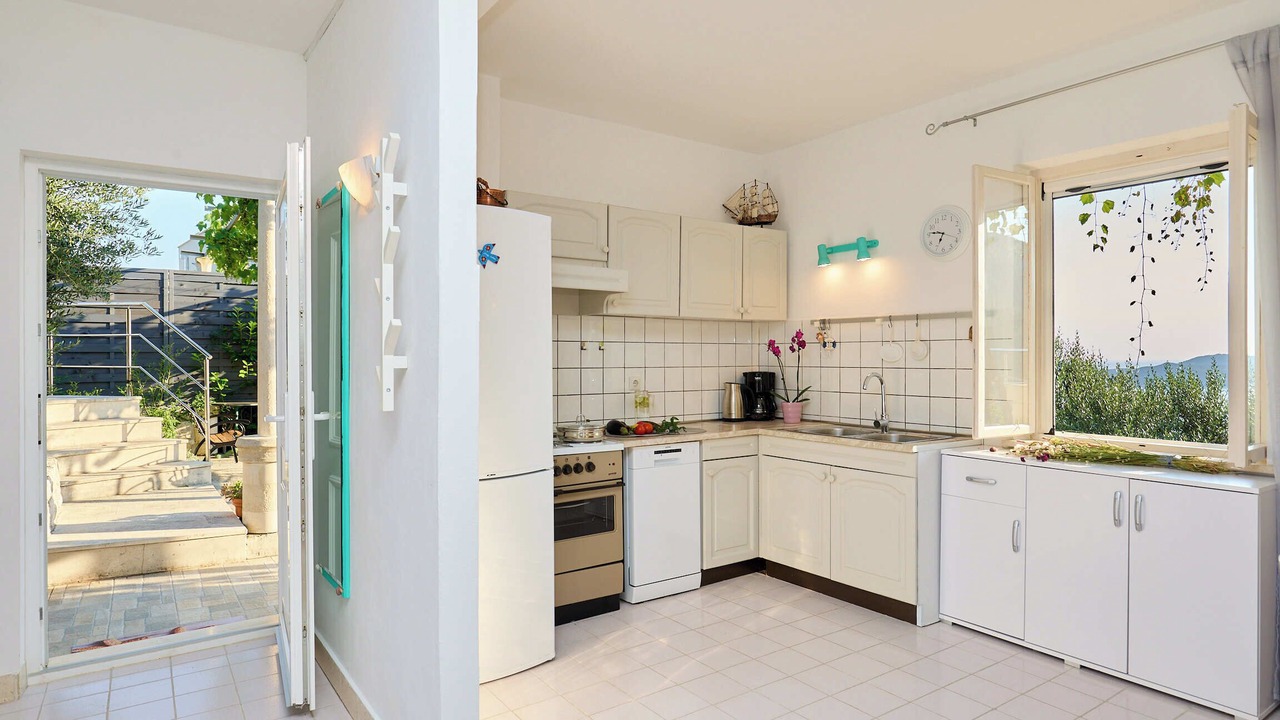 Photo of Kitchen in Brsecine