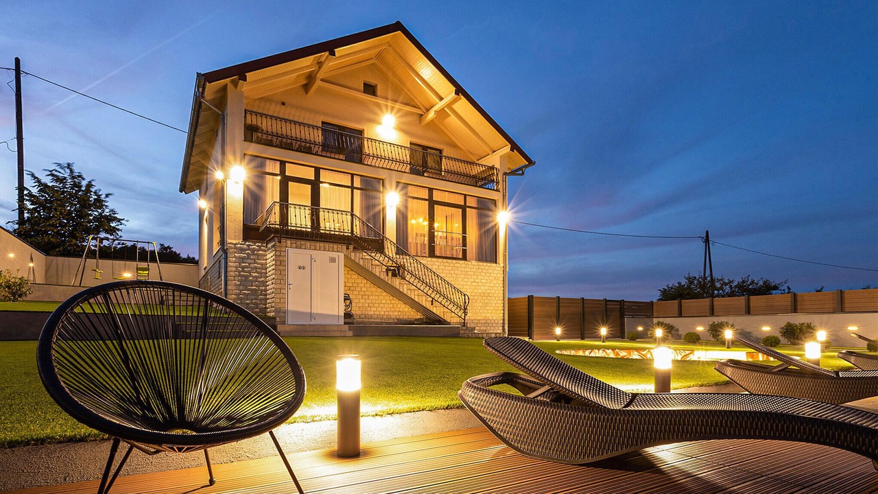 Photo of Outdoor in Velika