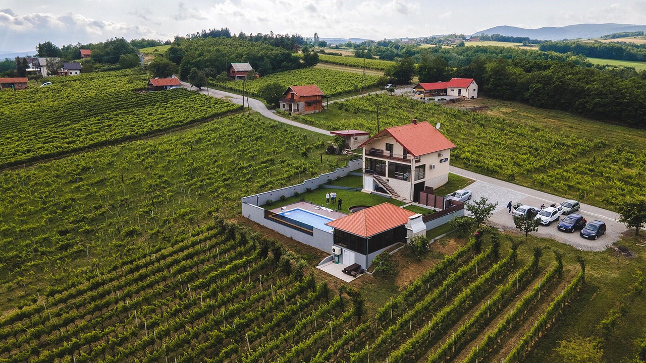 Photo of Outdoor in Velika