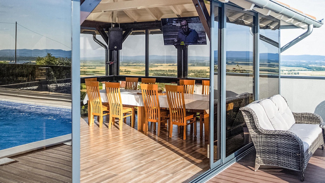 Photo of Outdoor in Velika