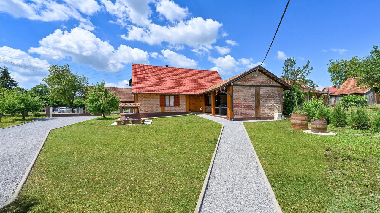 Photo of Outdoor in Cazma