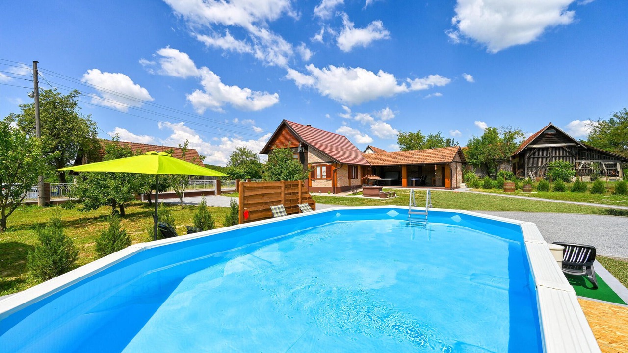 Photo of Outdoor in Cazma