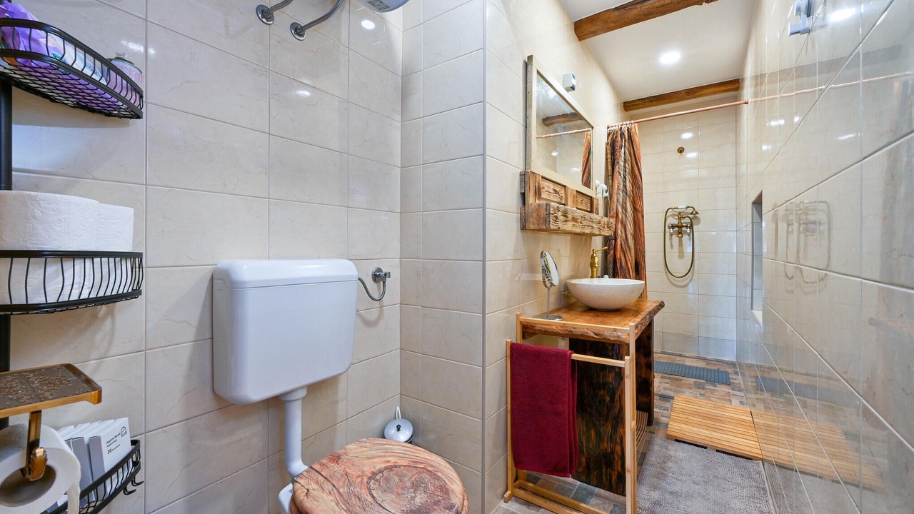 Photo of Bathroom in Cazma