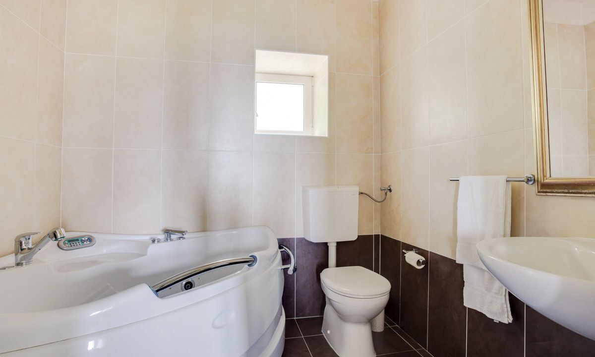 Photo of Bathroom in Orasac