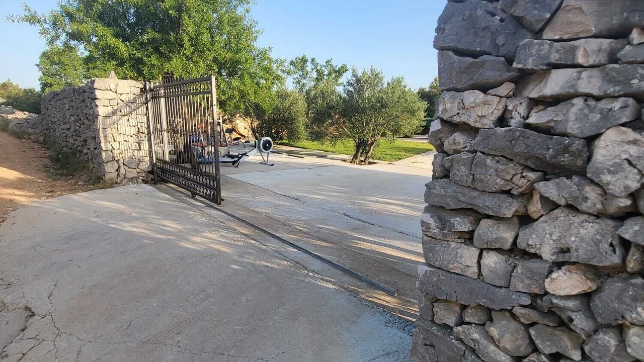 Photo of Outdoor in Srima