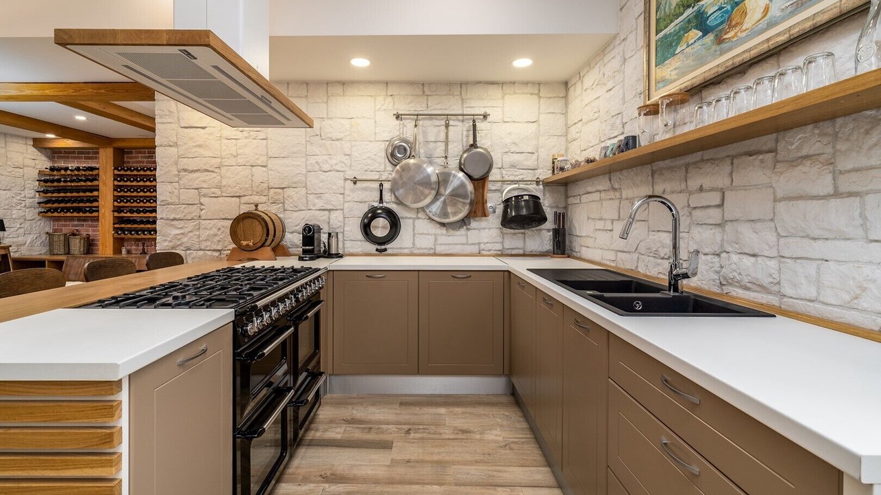 Photo of Others in Seoca