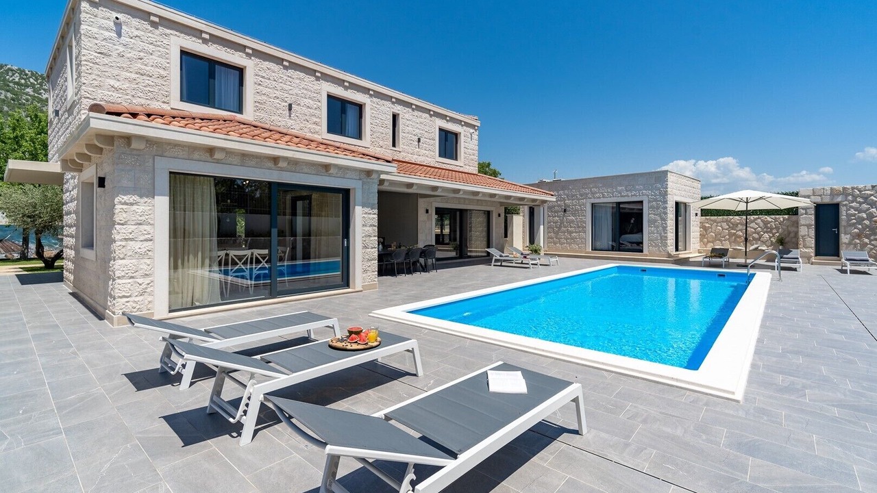 Photo of Others in Seoca