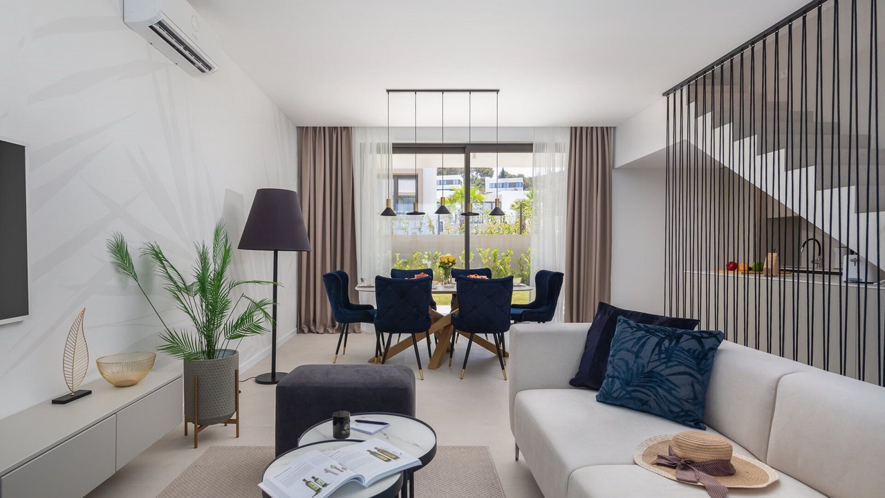 Photo of Livingroom in Tkon