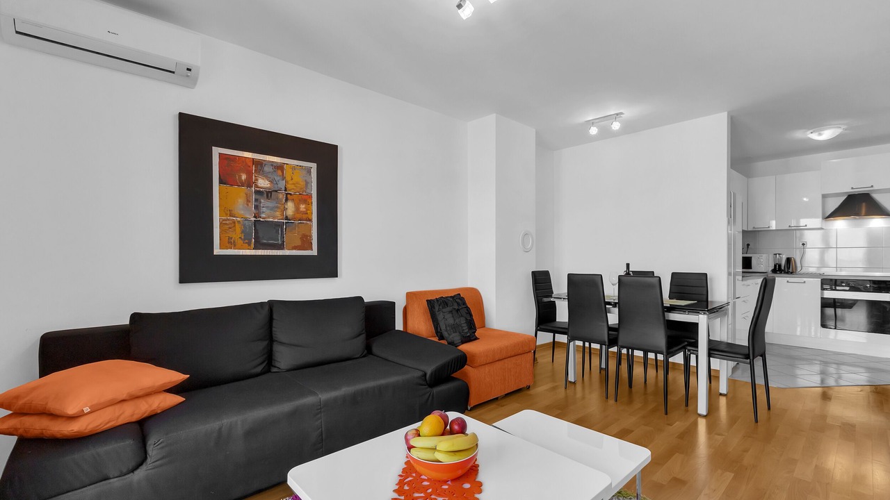 Photo of Livingroom in Dugis