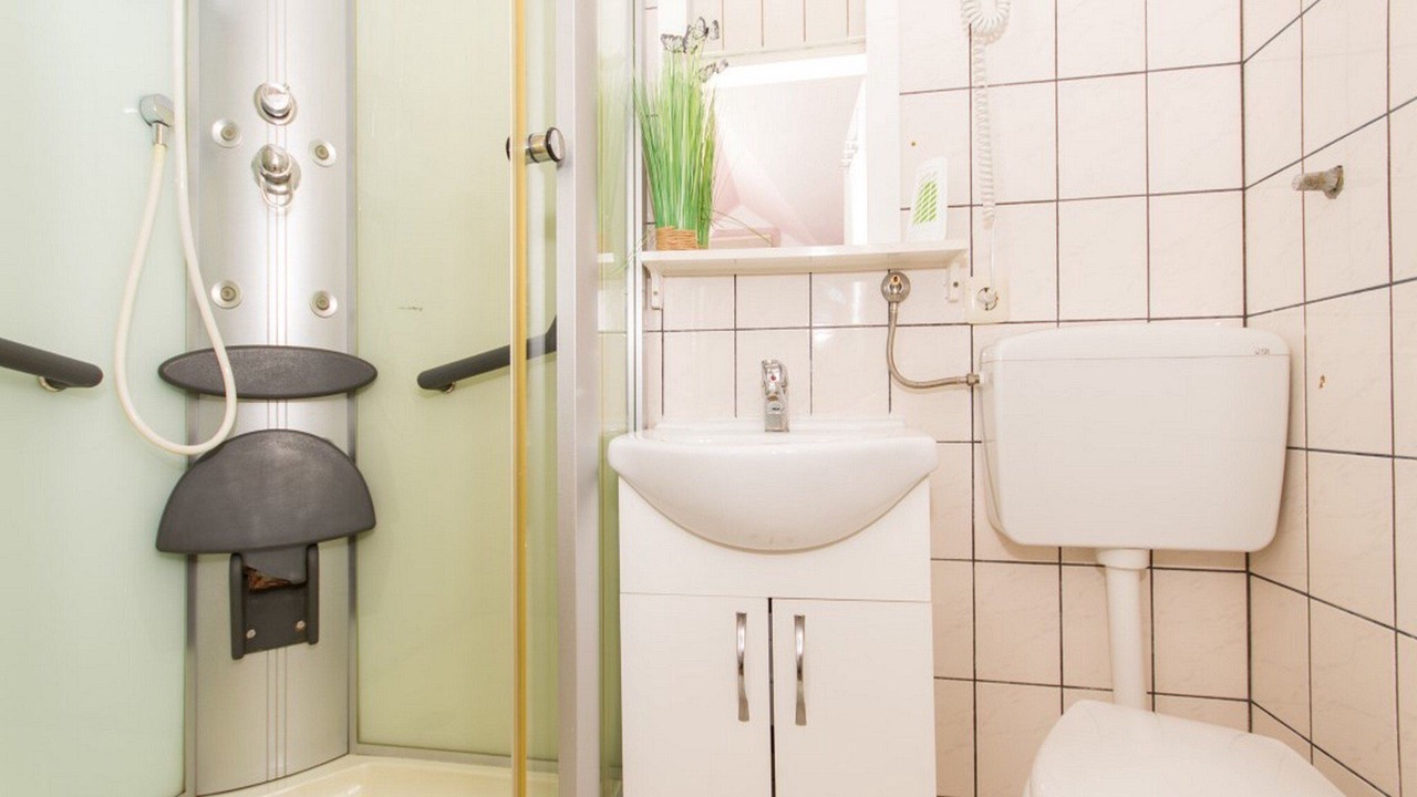 Photo of Bathroom in Okrug Gornji