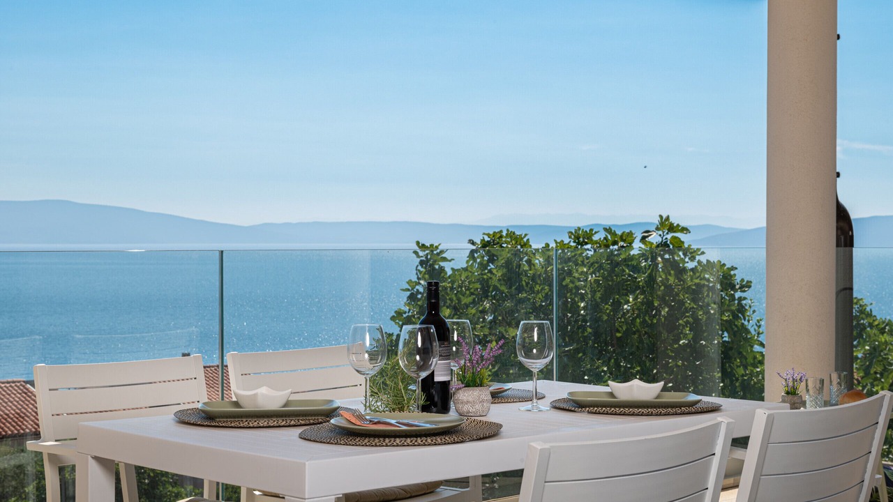 Photo of Outdoor in Ravni