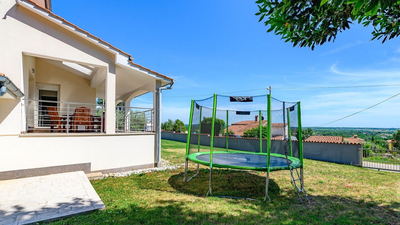 Photo of Outdoor in Roskici