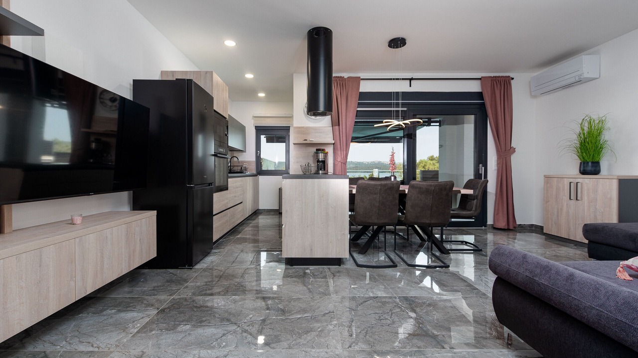 Photo of Others in Turanj