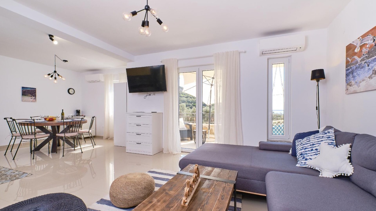 Photo of Livingroom in Miholascica