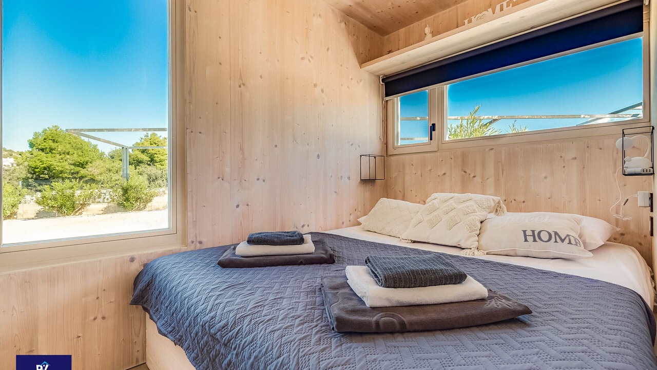 Photo of Bedroom in Drage