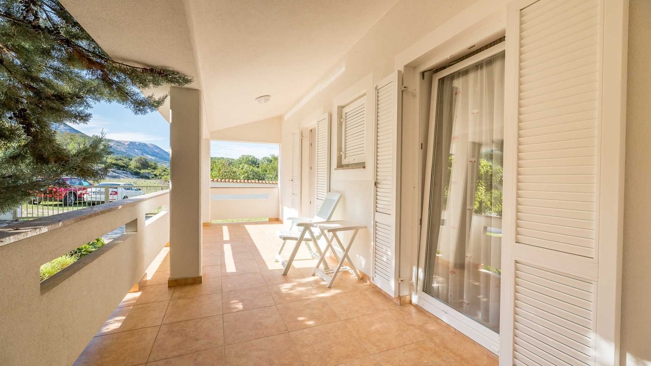 Photo of Patio Balcony in Baska