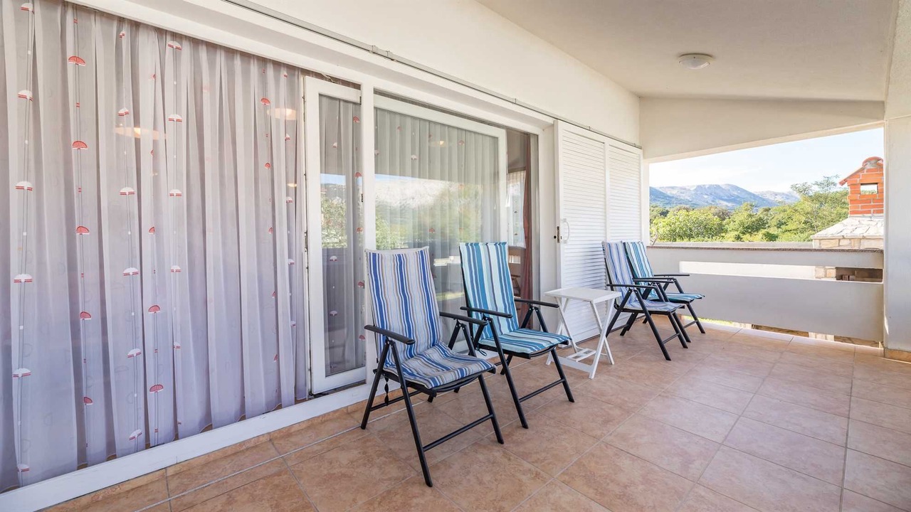Photo of Patio Balcony in Baska