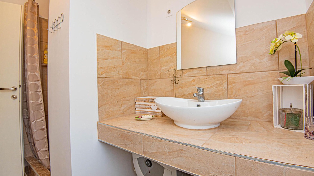 Photo of Bathroom in Raslina