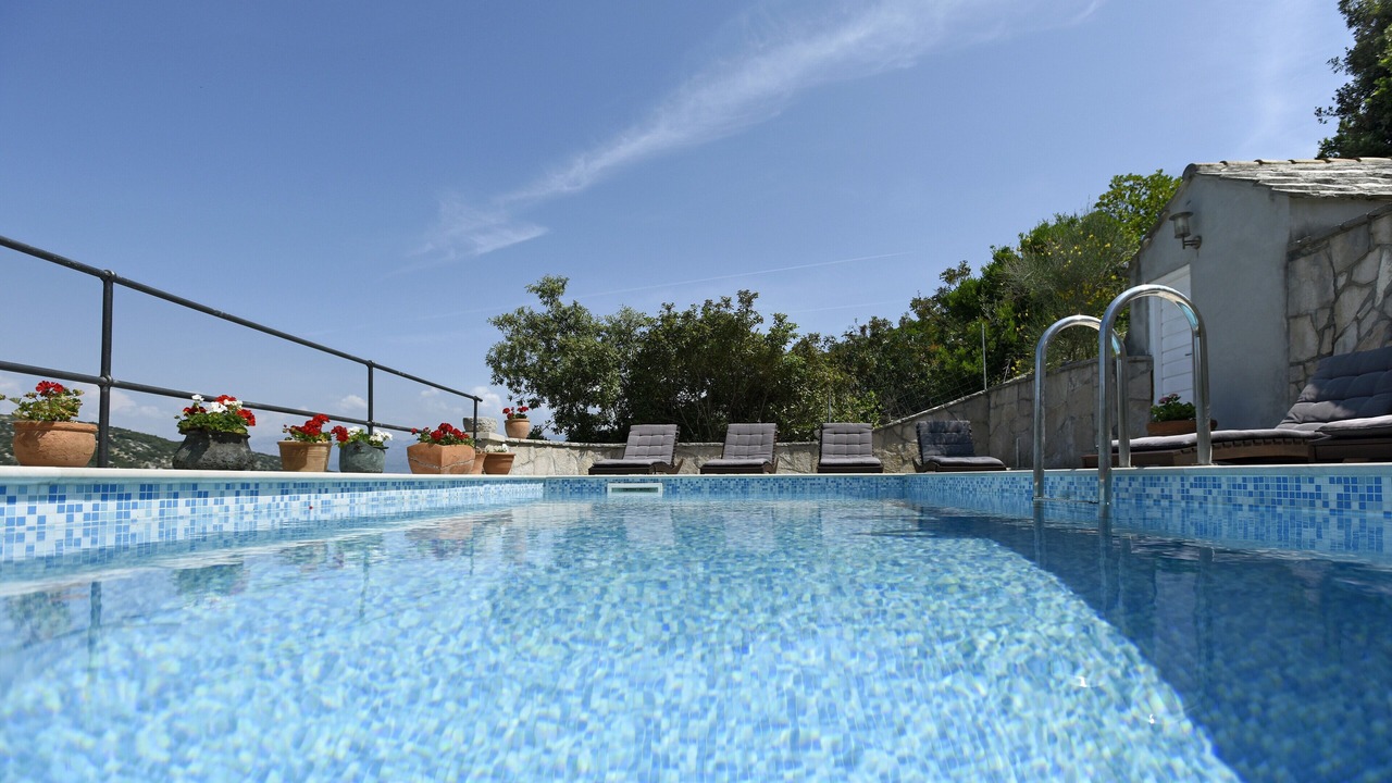 Photo of Outdoor in Dol