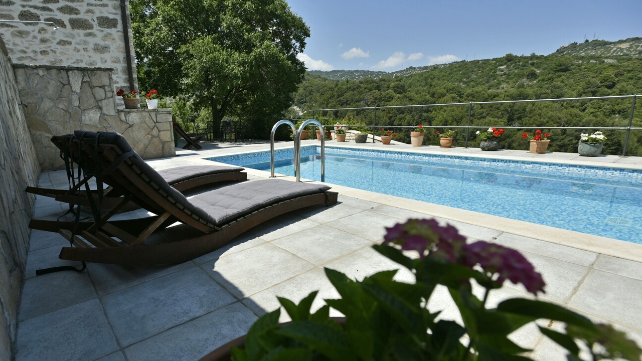 Photo of Outdoor in Dol