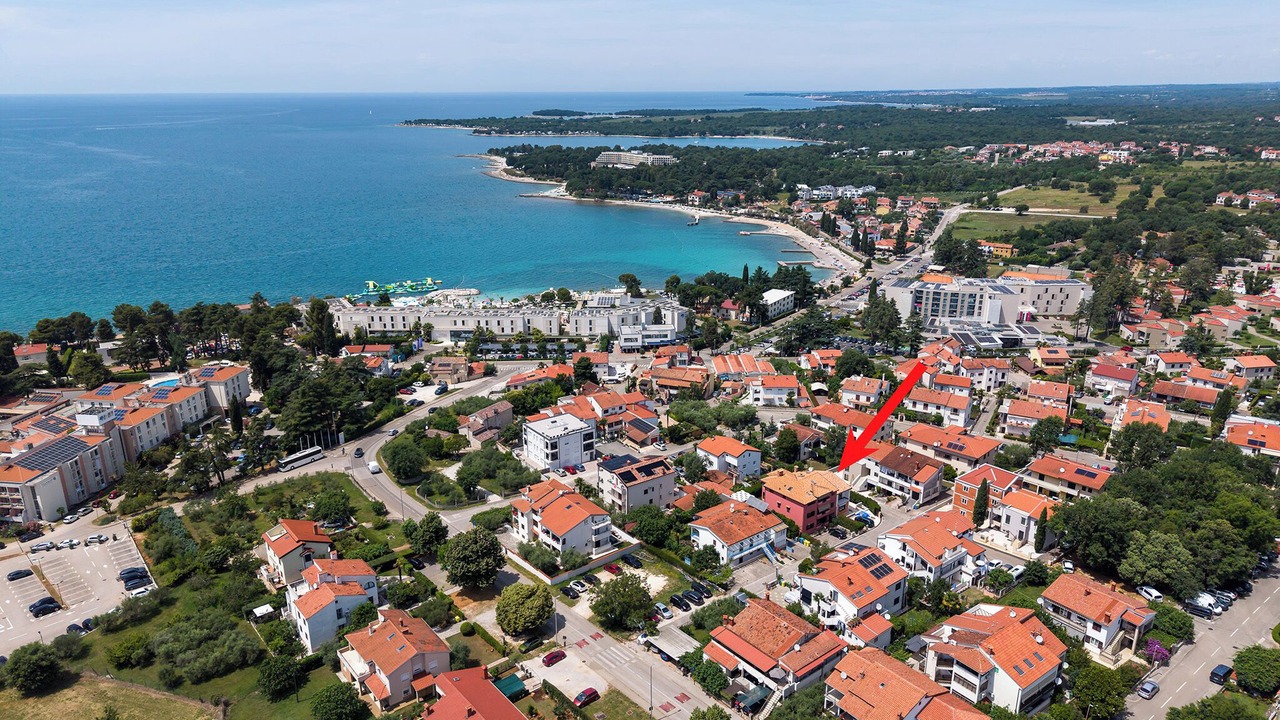Photo of Outdoor in Spadici