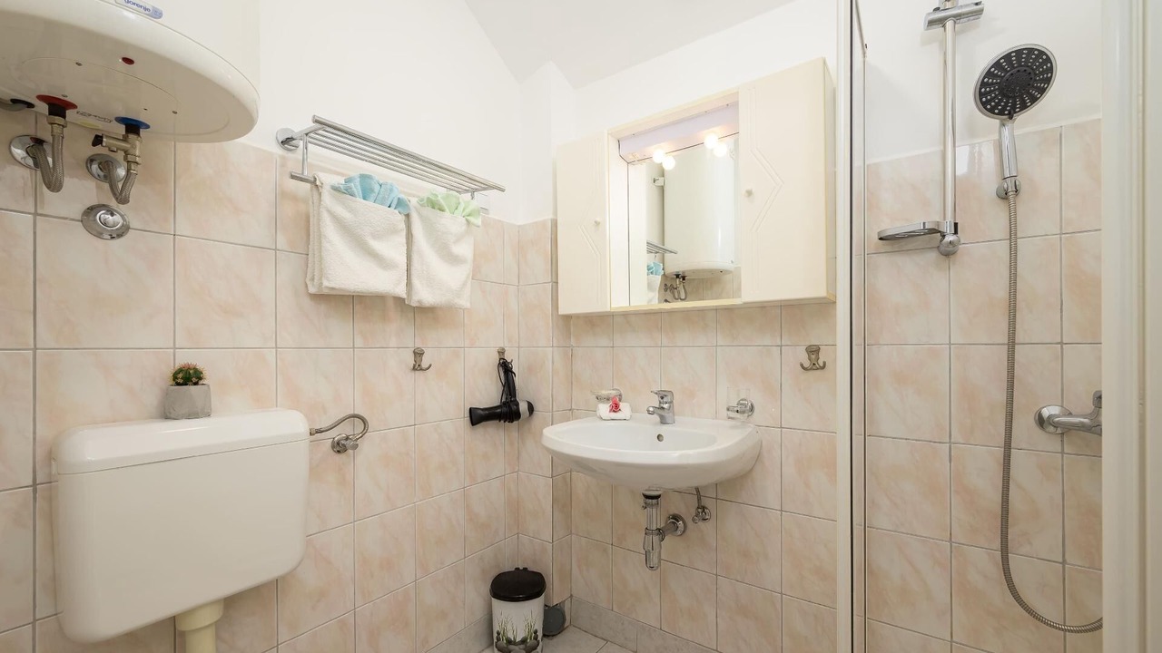 Photo of Bathroom in Stinjan