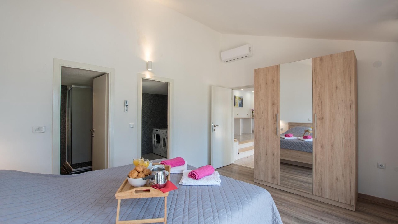 Photo of Bedroom in Radini