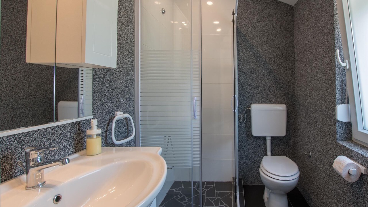 Photo of Bathroom in Radini