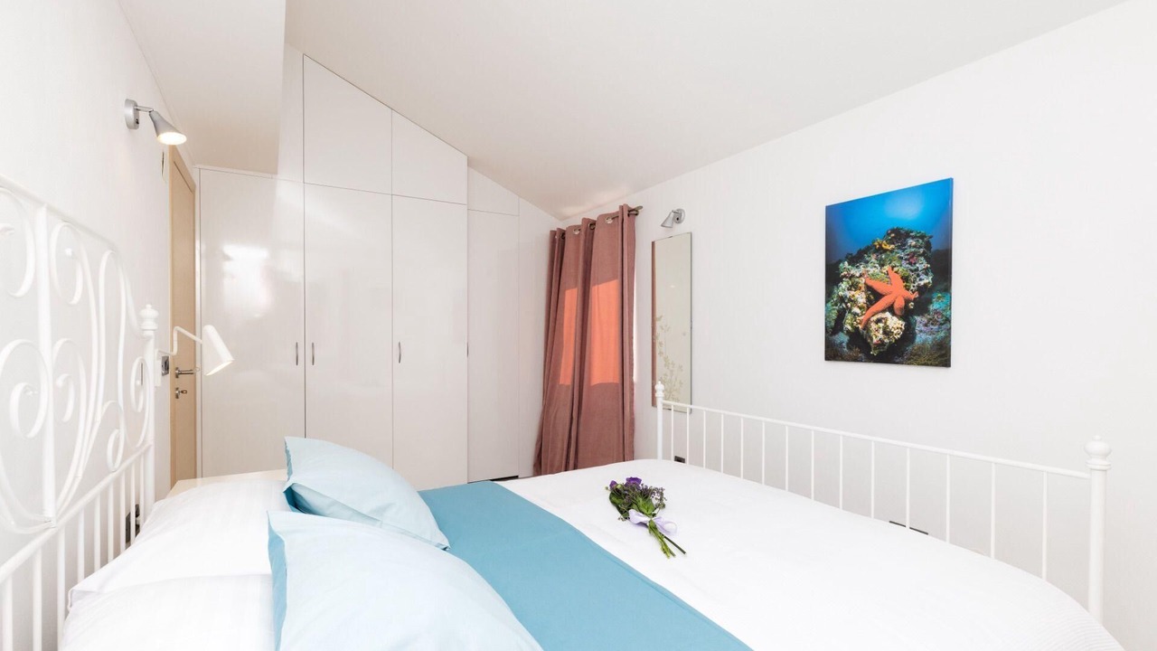 Photo of Bedroom in Cove Murtar