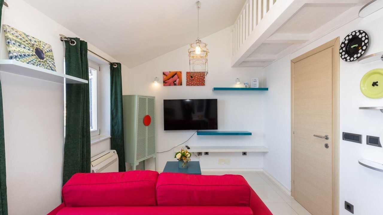Photo of Livingroom in Cove Murtar