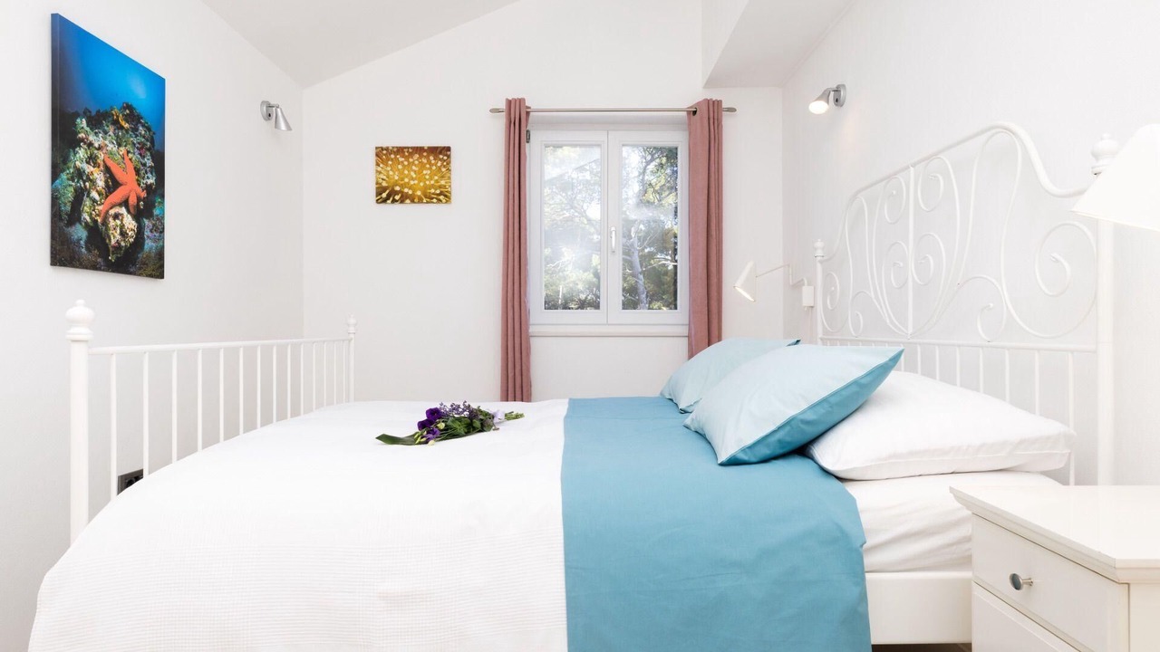 Photo of Bedroom in Cove Murtar