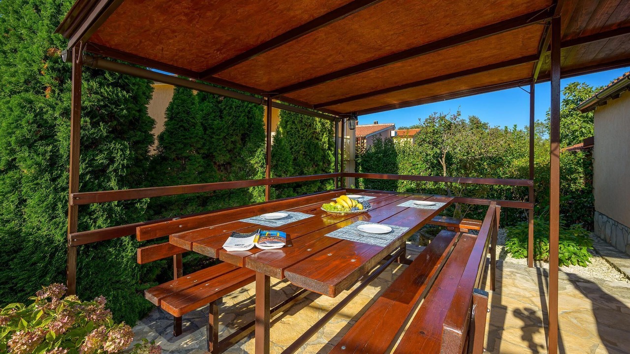 Photo of Outdoor in Stinjan