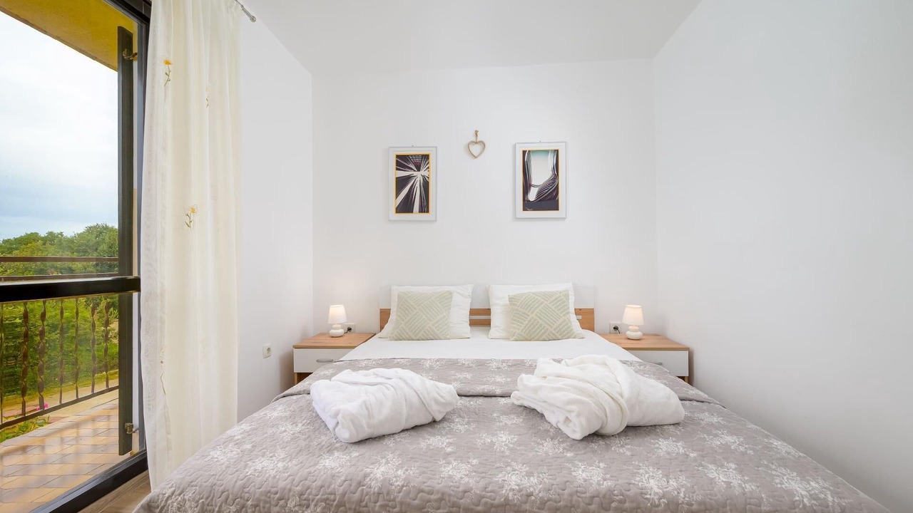 Photo of Bedroom in Stinjan