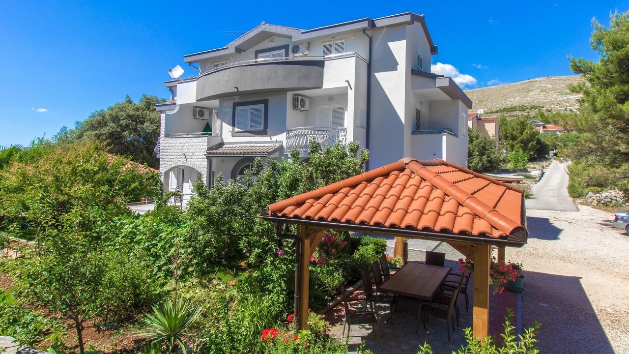 Photo of Outdoor in Grebastica