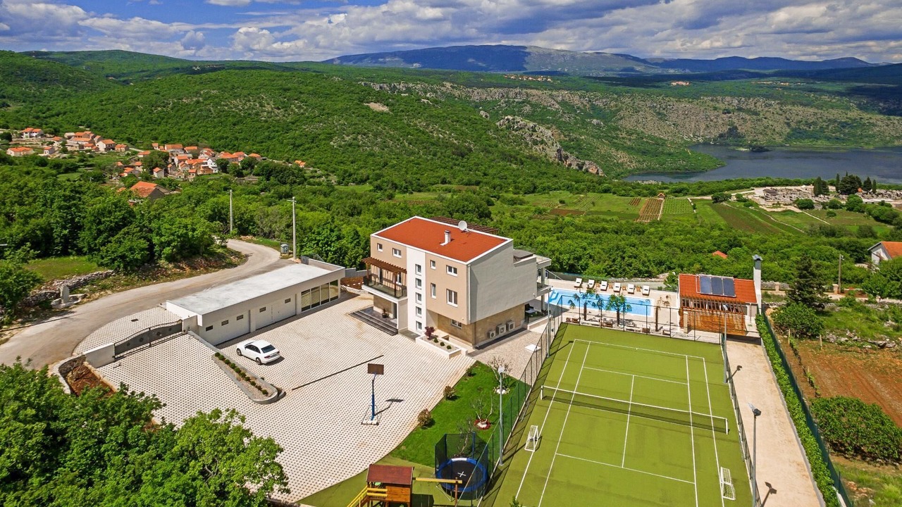 Photo of Others in Lokvicici